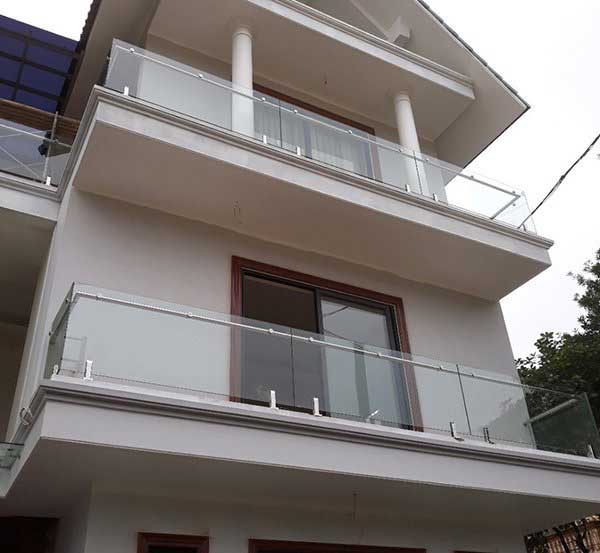 mẫu lan can kính cường lực