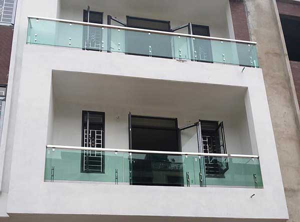 mẫu lan can kính cường lực
