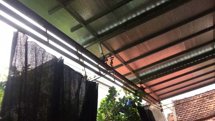 Thi công mái tôn trượt di động có đắt không