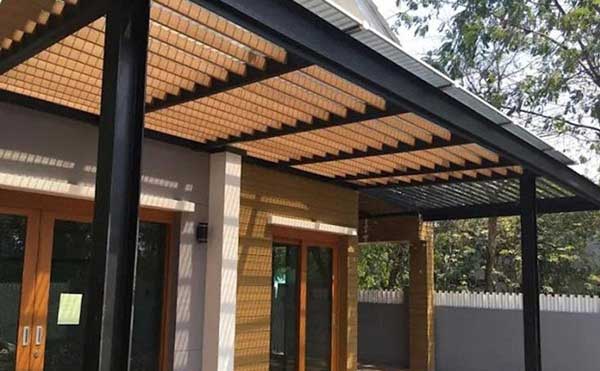 mái tôn che sân trước nhà