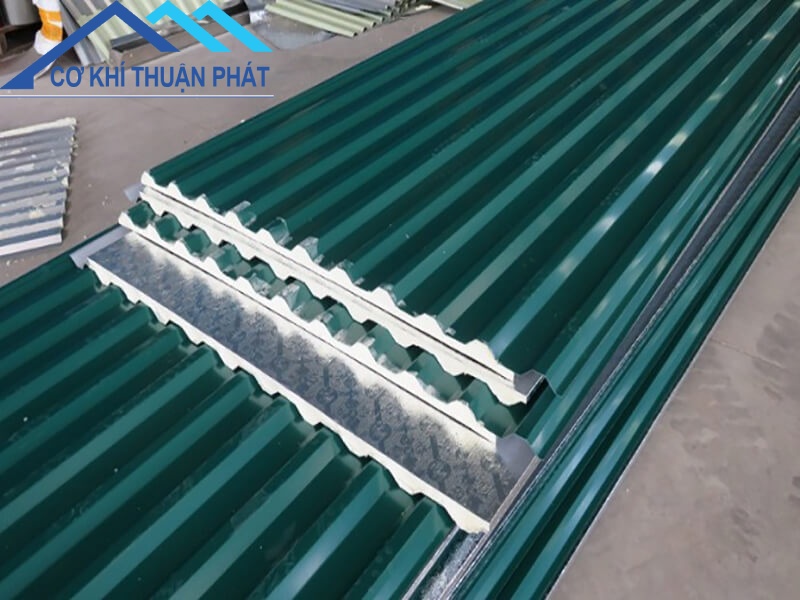 Tôn xốp chống nóng là loại vật liệu lợp mái đa năng