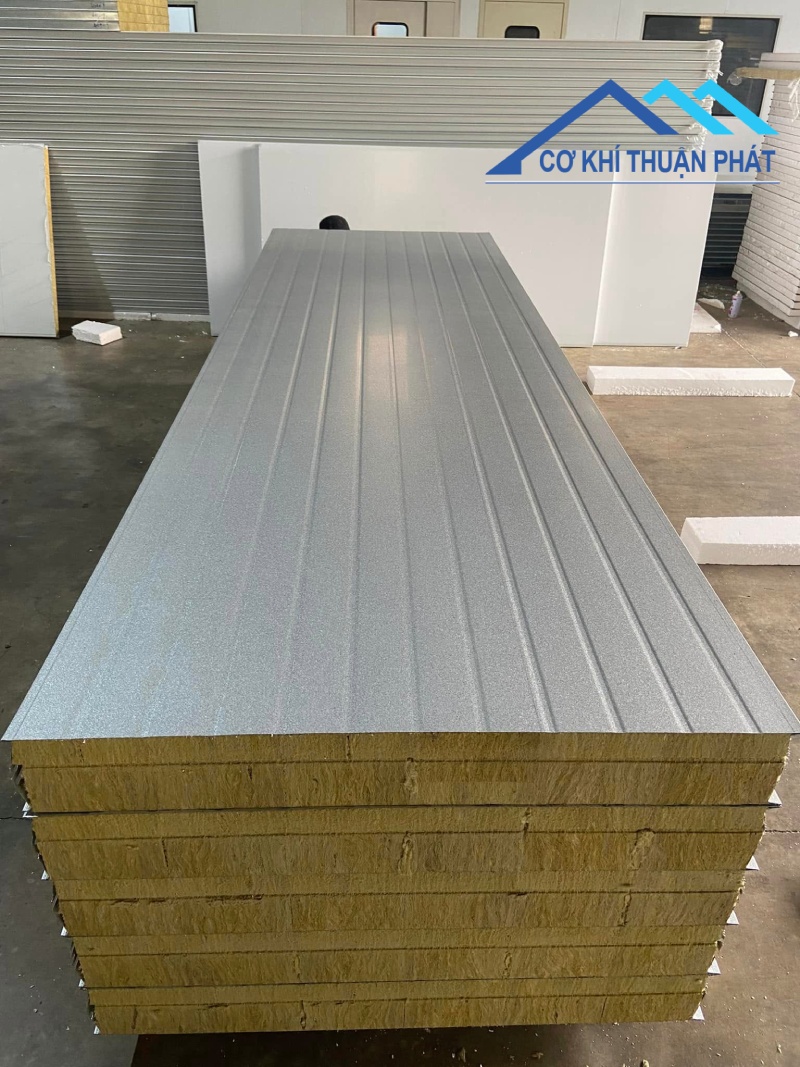 Tôn xốp Rockwool bông khoáng