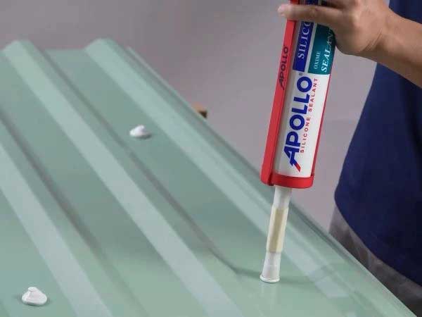 Keo silicone chống dột mái tôn