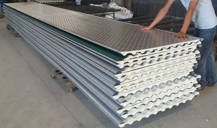 Mái tôn cách nhiệt 1 lớp (tôn lạnh)