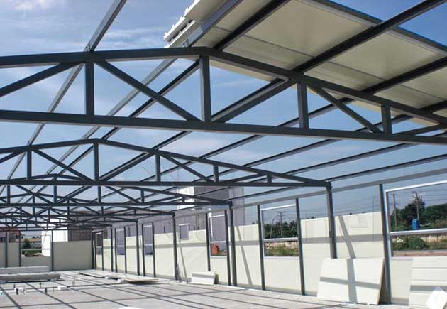 Gia công và lắp khung mái Gia công và lắp khung mái